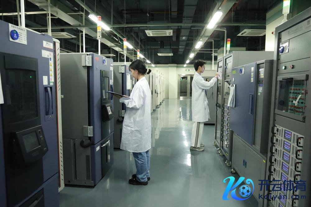 风华高科国度重心实际室